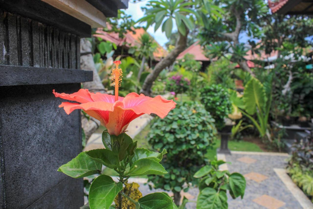 Pattri Garden Lembongan Hotel Exterior photo